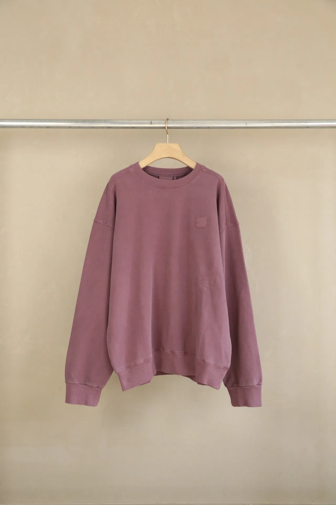 Advbridge winter outfits men Classic Logo round Neck Pullover Sweater Korean Style Solid Color Loose Long Sleeve Top for Men and Women
