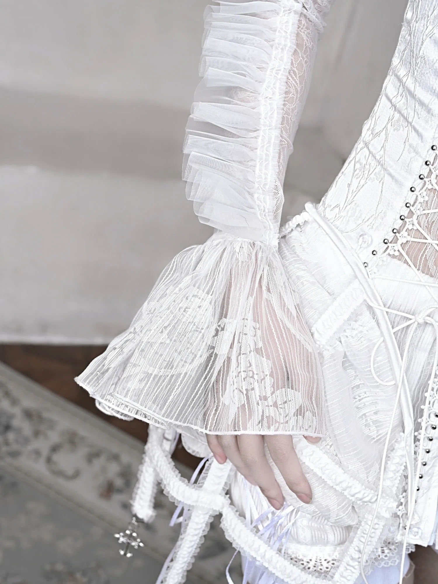 [blood supply]Frost Queen Silver White Strappy Maxi Dress