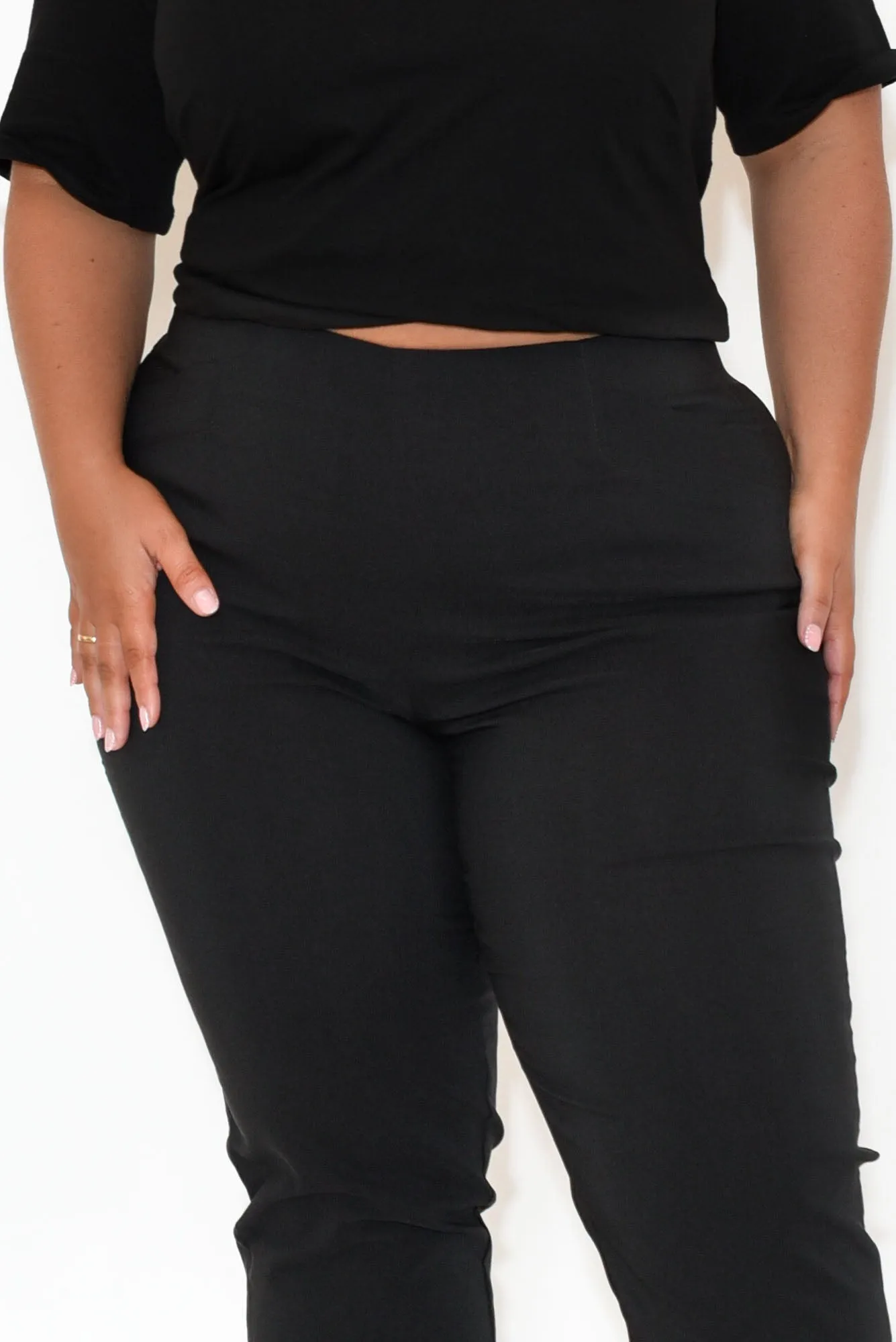 Cody Black Stretch Capri Pants