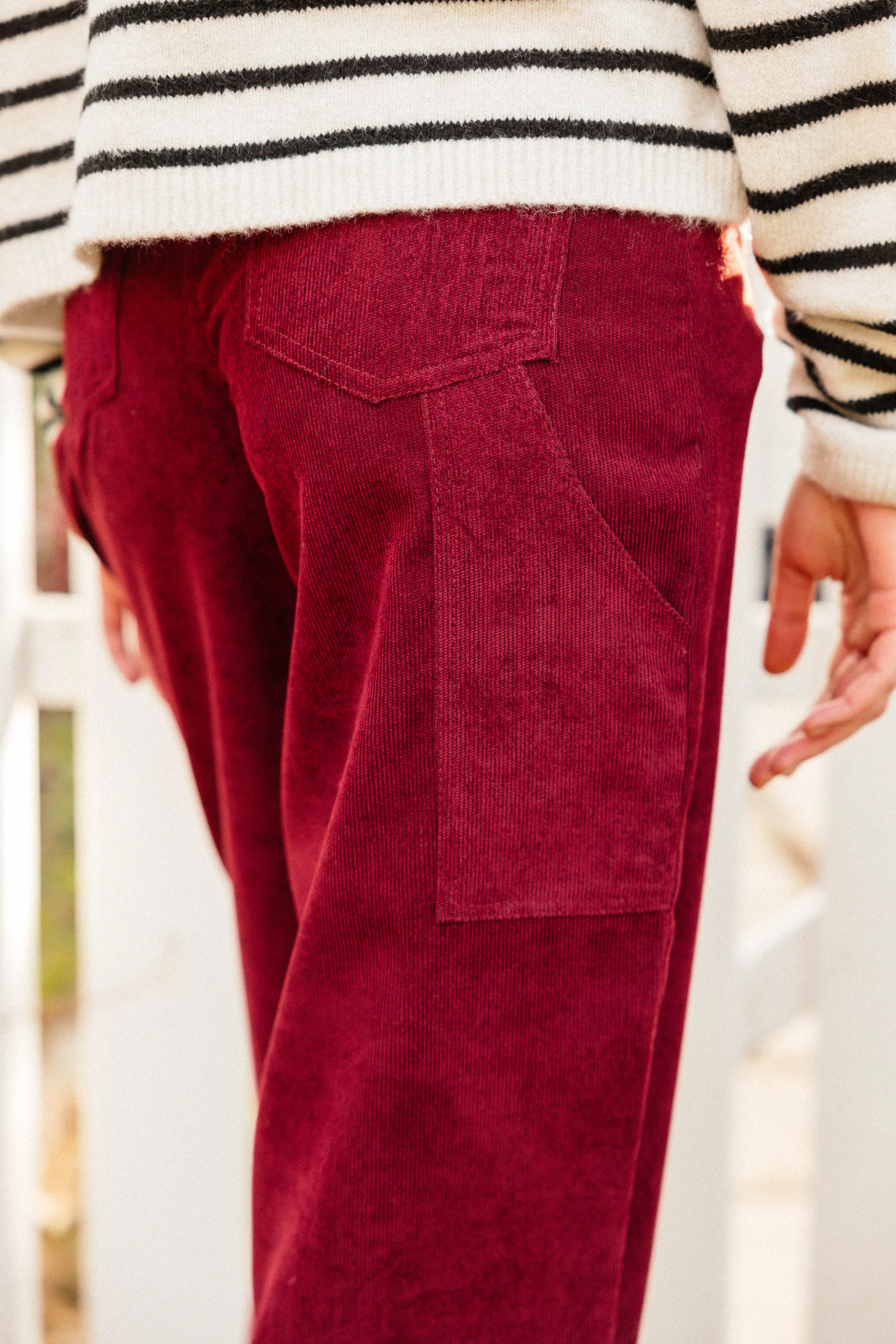CORDUROY STRAIGHT FIT PANTS BURGUNDY