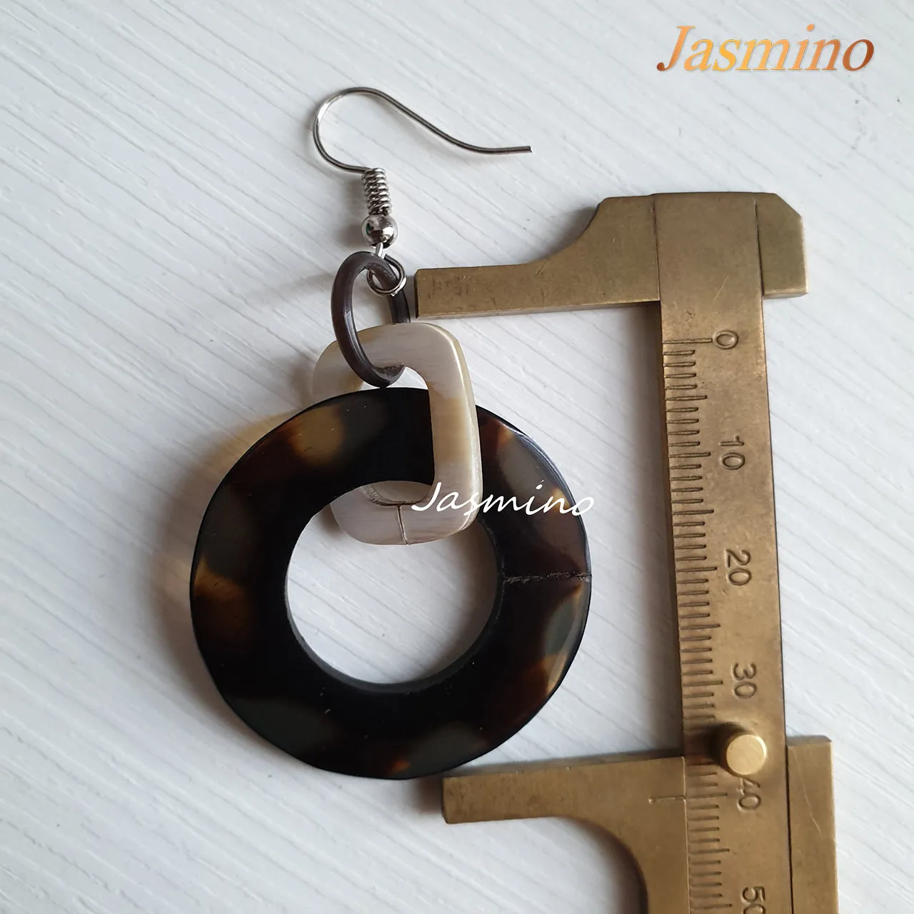 Jasmino Unique Handmade Bohemian Vintage Spotted Circle Drop Earrings Made By Natural Buffalo Horn