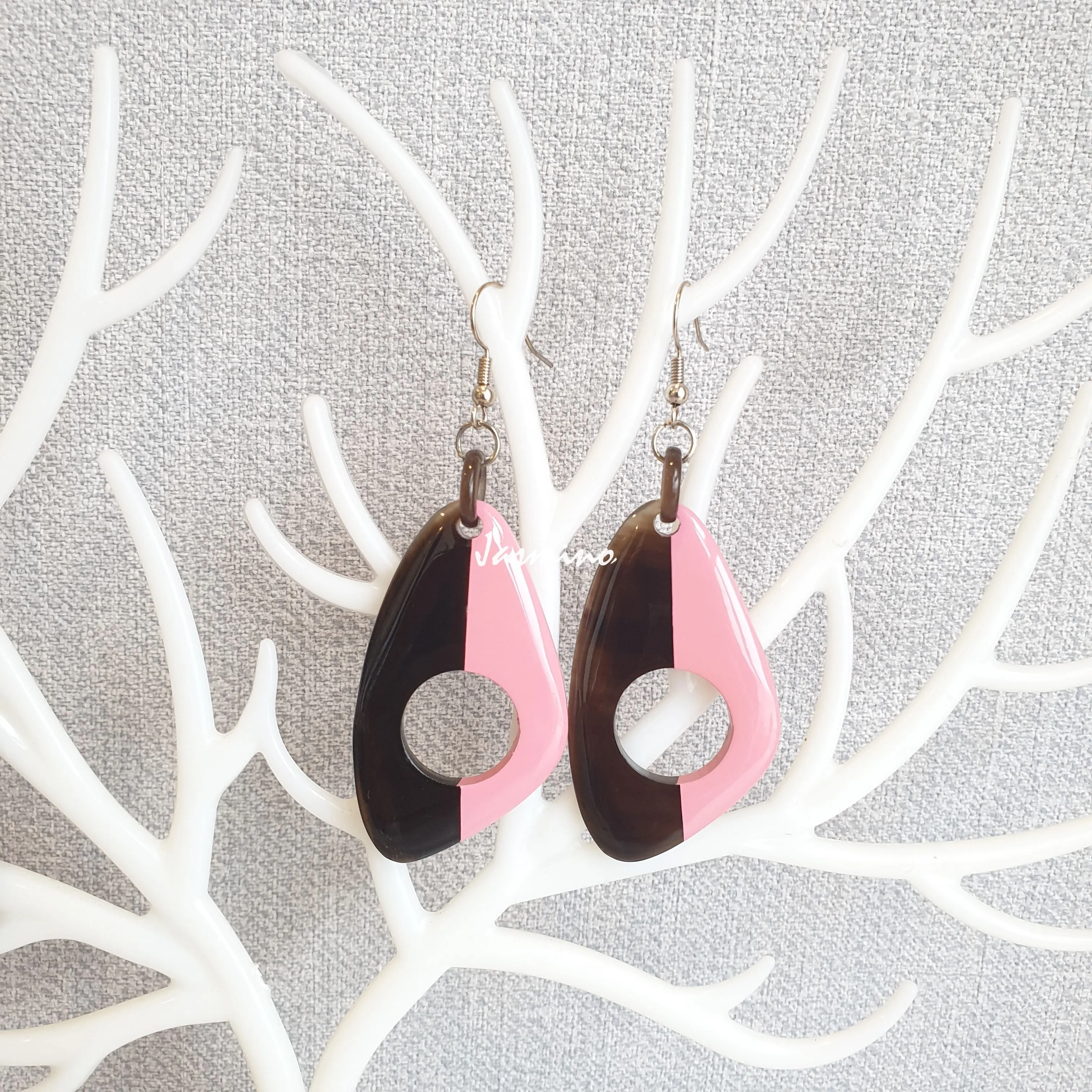 Jasmino Unique Handmade Vintage Butterfly Hand-painted Dangle Earrings Made By Natural Buffalo Horn