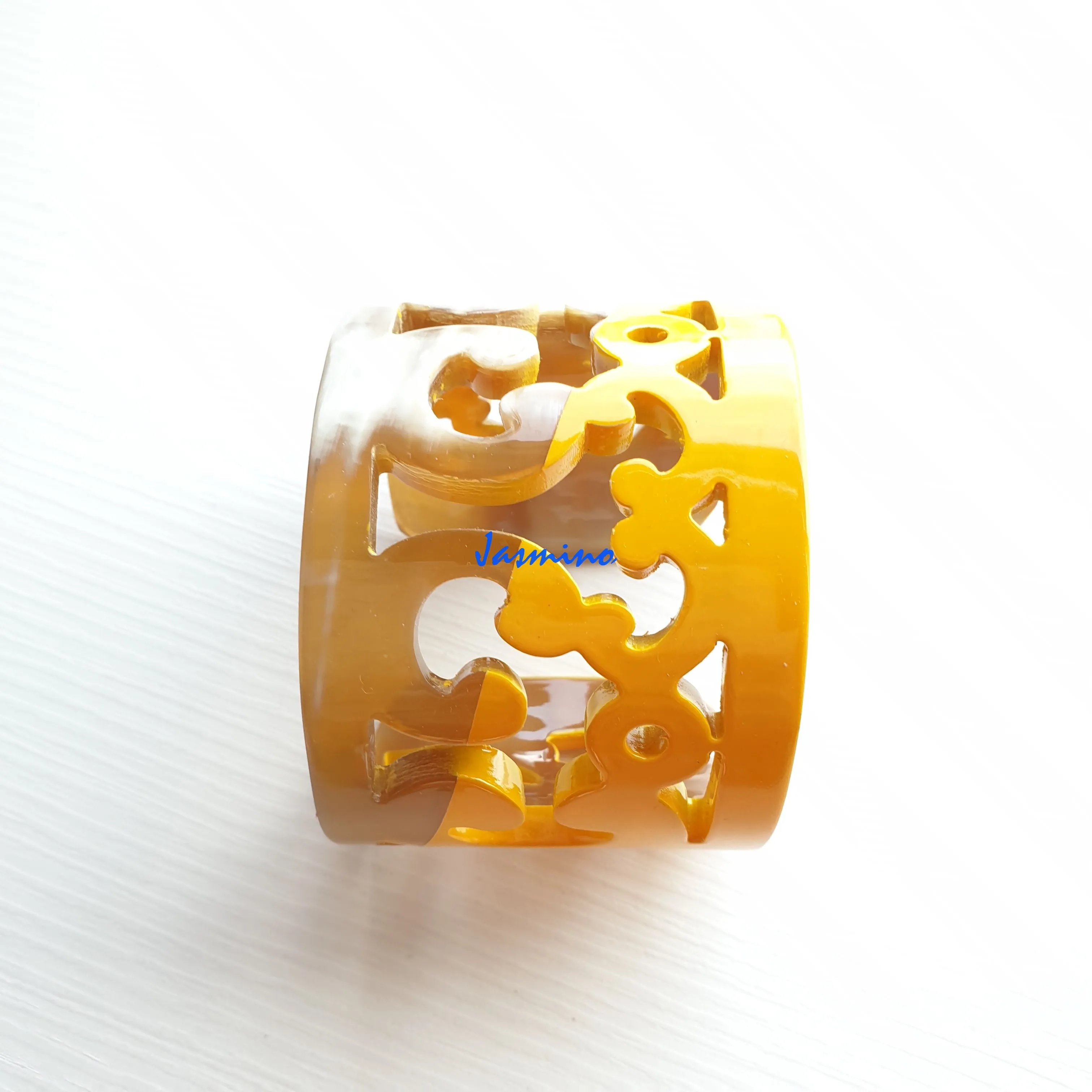 Jasmino Unique Impressive Trending Cuff Bracelet For Women Made By Natural Buffalo Horn
