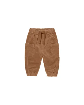 Luca Pant in Cinnamon
