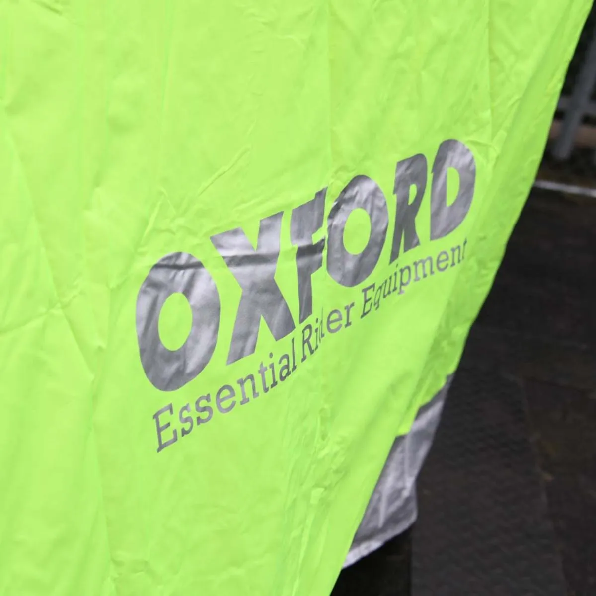 Oxford Aquatex Outdoor Motorcycle Protective Fluorescent Cover - Medium