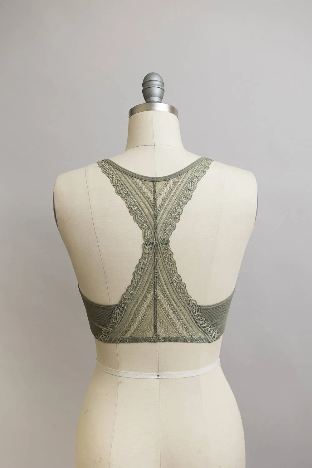 Seamless Front Lace Racerback Bralette