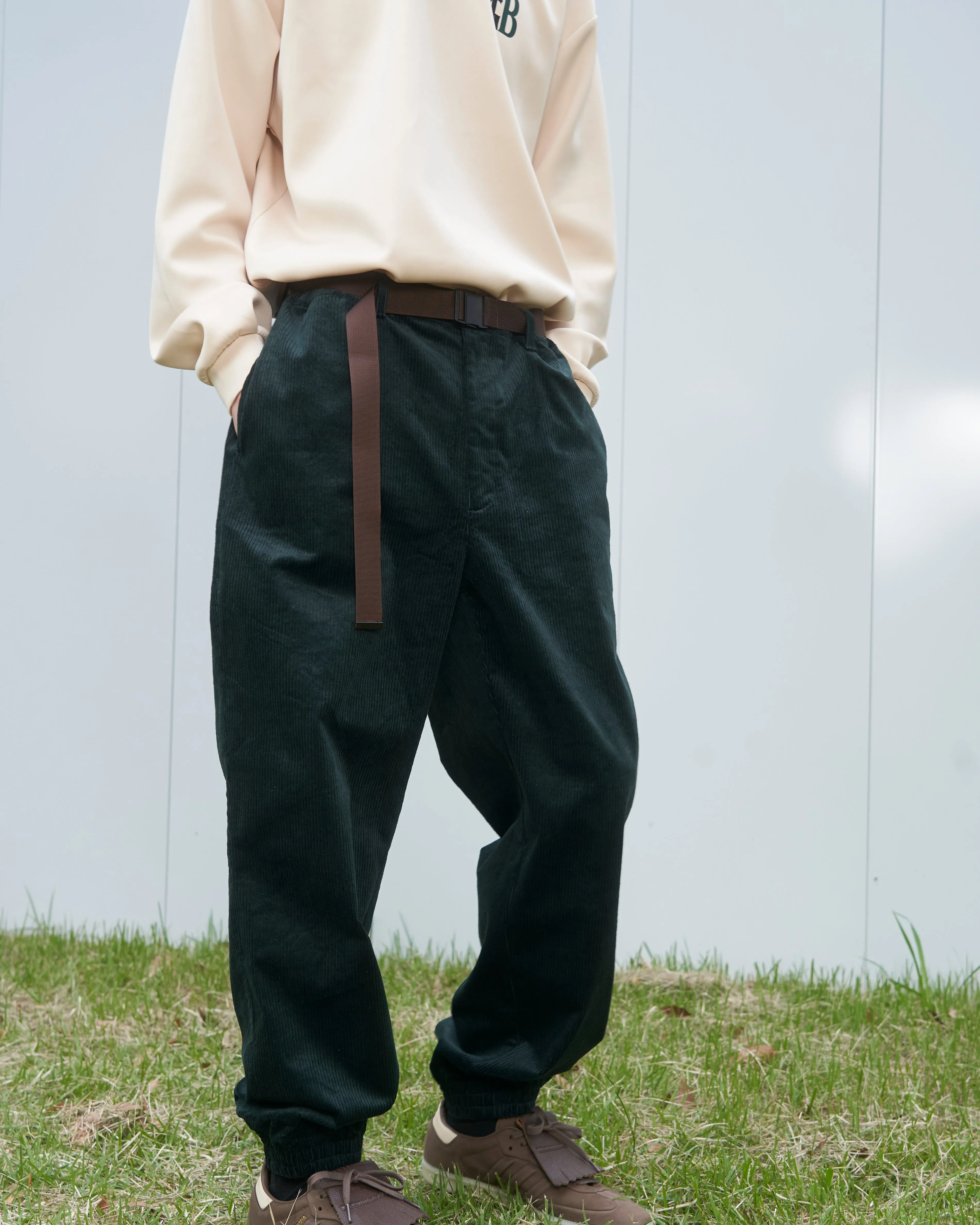 Stretch Corduroy Shirring Pants GREEN