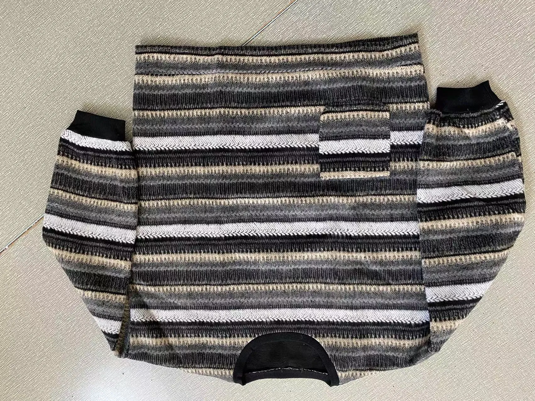 Toleet mens fall fashion  Retro Lazy Style Autumn and Winter plus Size 80's Striped Sweater Women's and Men's